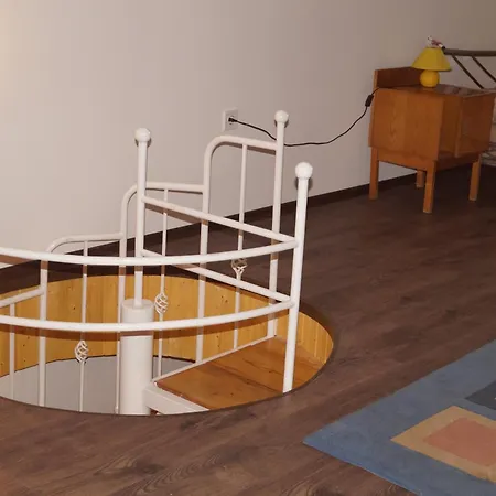 Hacienda Csaladbarat Vendeghaz アパート Balatonboglár