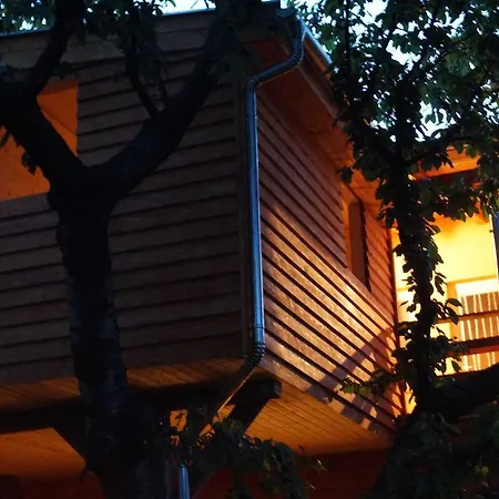 Апартаменты Hacienda Csaladbarat Vendeghaz *