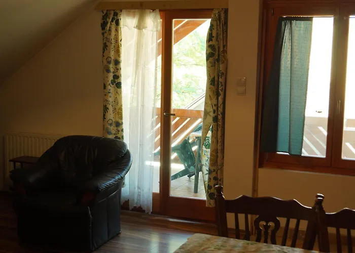 דירה Hacienda Csaladbarat Vendeghaz *