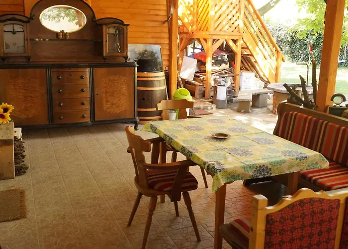 דירה Hacienda Csaladbarat Vendeghaz