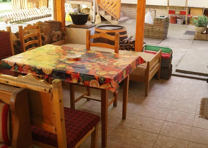 Hacienda Csaladbarat Vendeghaz דירה Balatonboglár